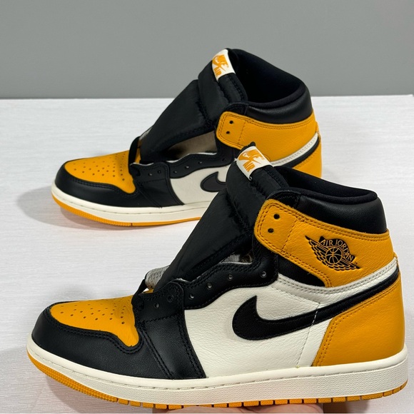 Air Jordan 1 Retro High OG “Taxi” Size 8.5M/10W BRAND NEW! 💯 Authentic! - Picture 6 of 9
